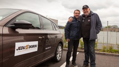 18. 4. Natáčení s Karlem Lopraisem a Vlastou Korcem