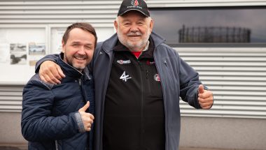 18. 4. Natáčení s Karlem Lopraisem a Vlastou Korcem