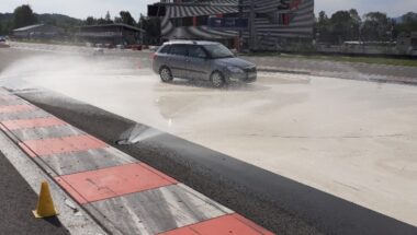 13. 8. Třinec